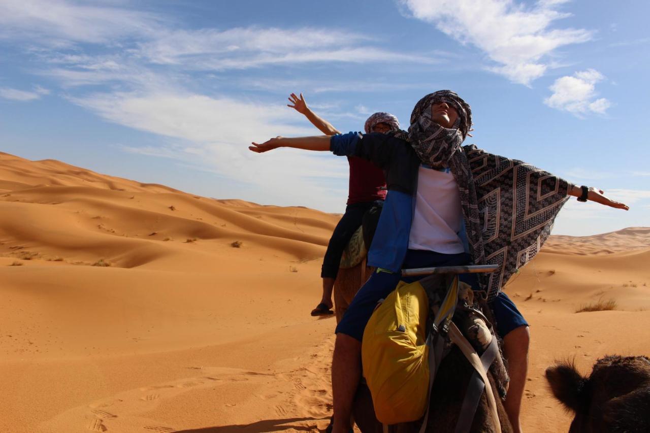 Desert Camel Trekking Camp Merzouga Exteriör bild