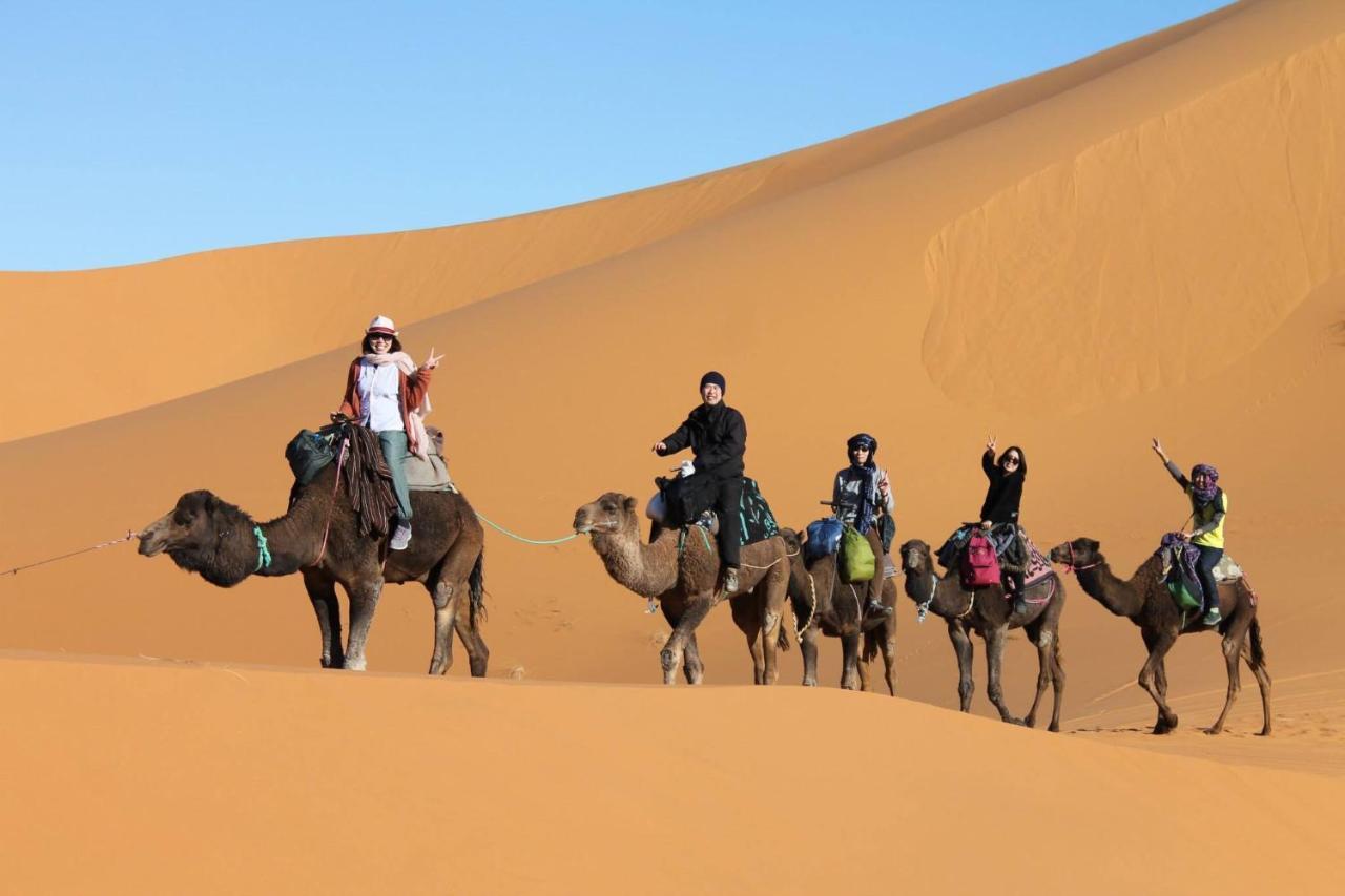 Desert Camel Trekking Camp Merzouga Exteriör bild