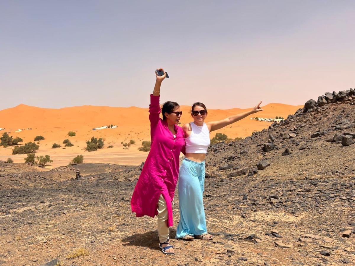 Desert Camel Trekking Camp Merzouga Exteriör bild