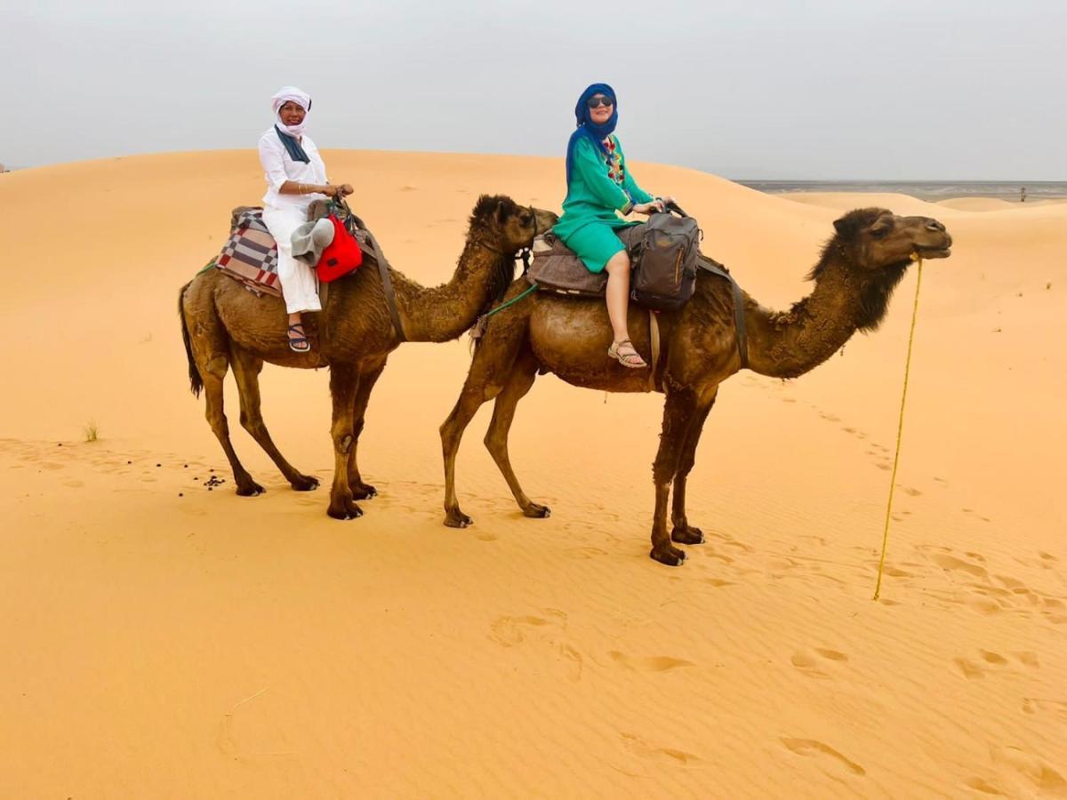 Desert Camel Trekking Camp Merzouga Exteriör bild