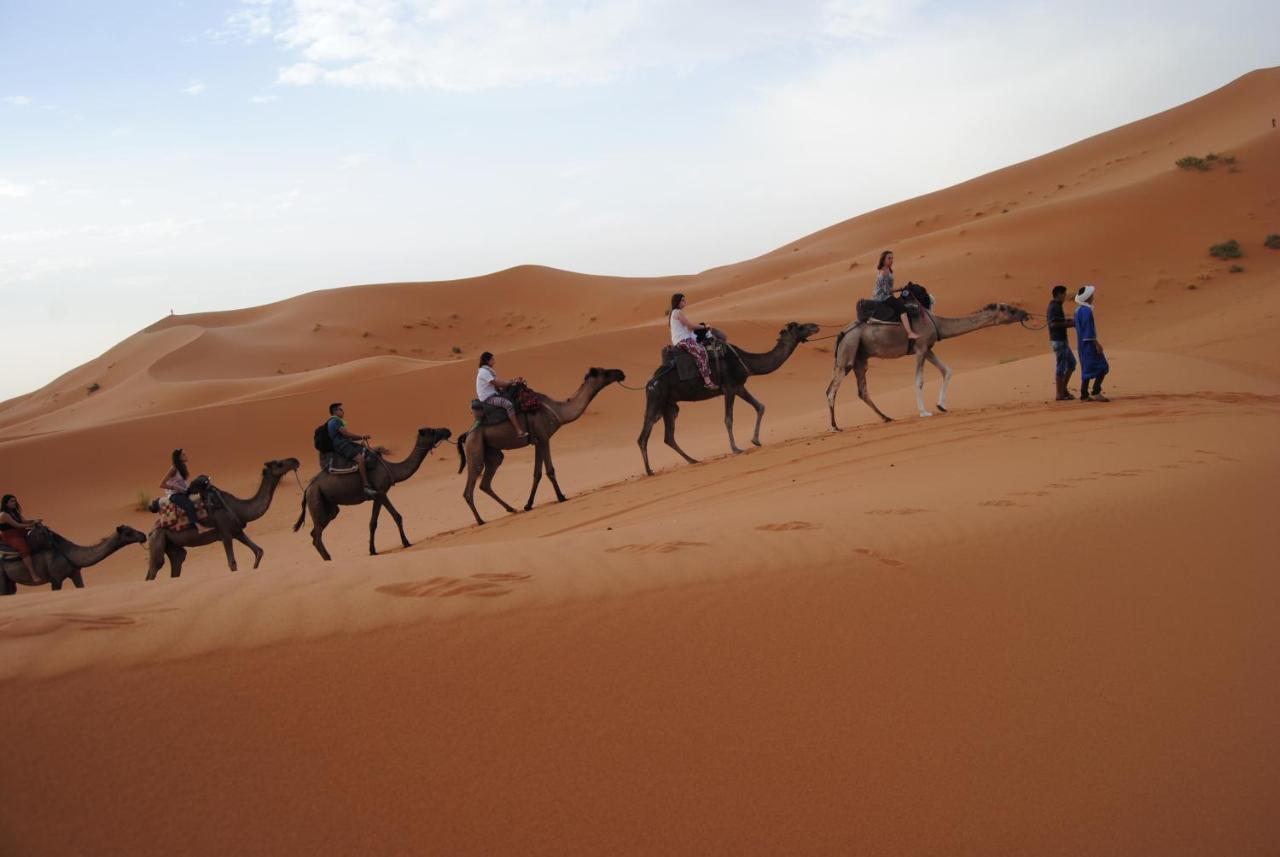 Desert Camel Trekking Camp Merzouga Exteriör bild