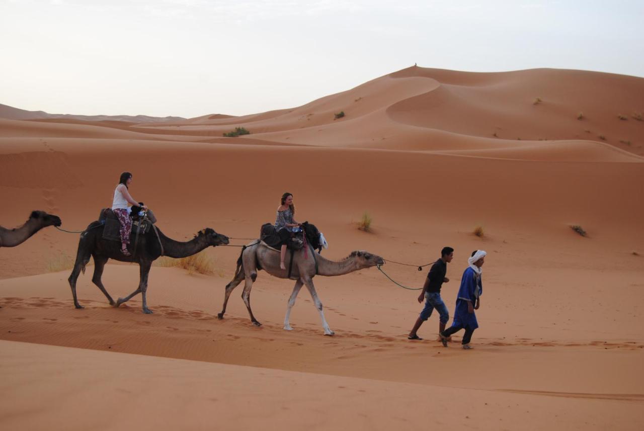 Desert Camel Trekking Camp Merzouga Exteriör bild