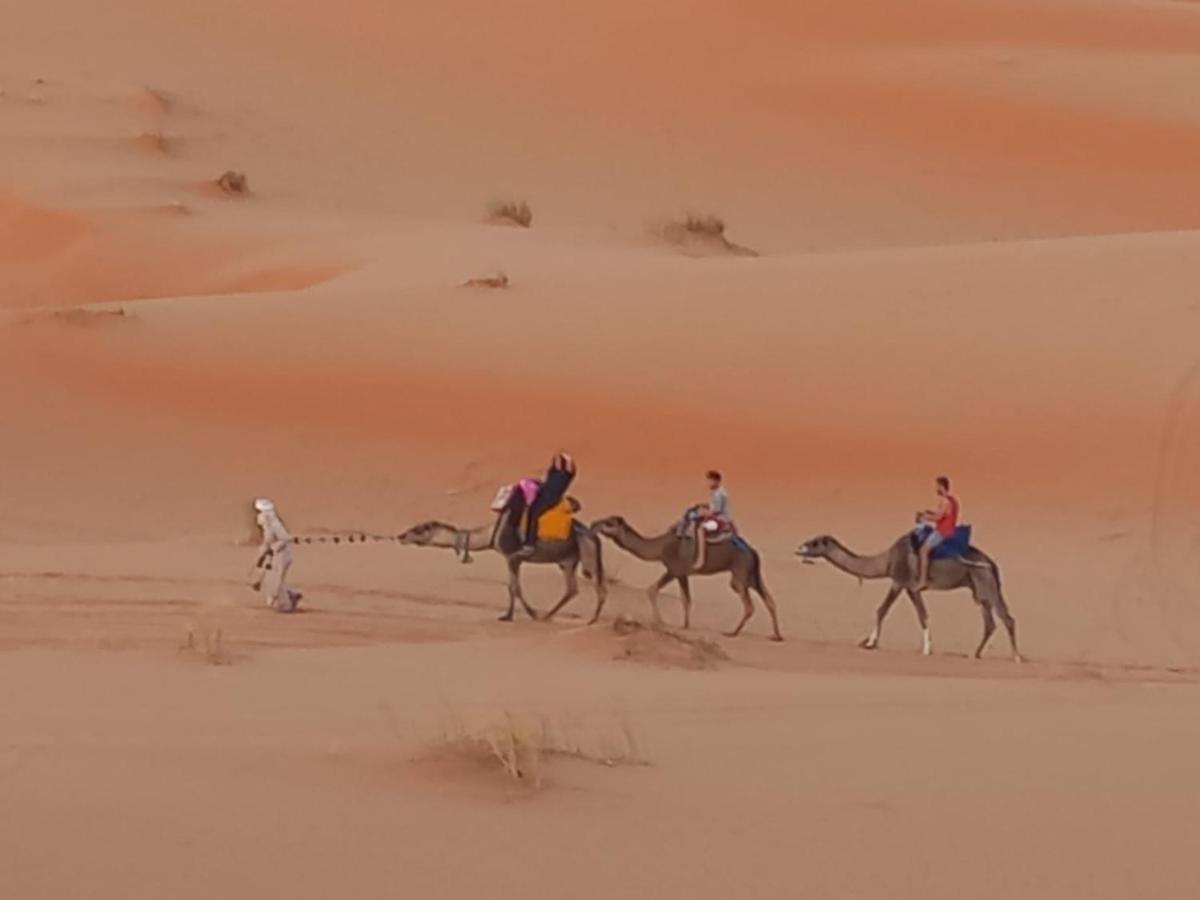 Desert Camel Trekking Camp Merzouga Exteriör bild